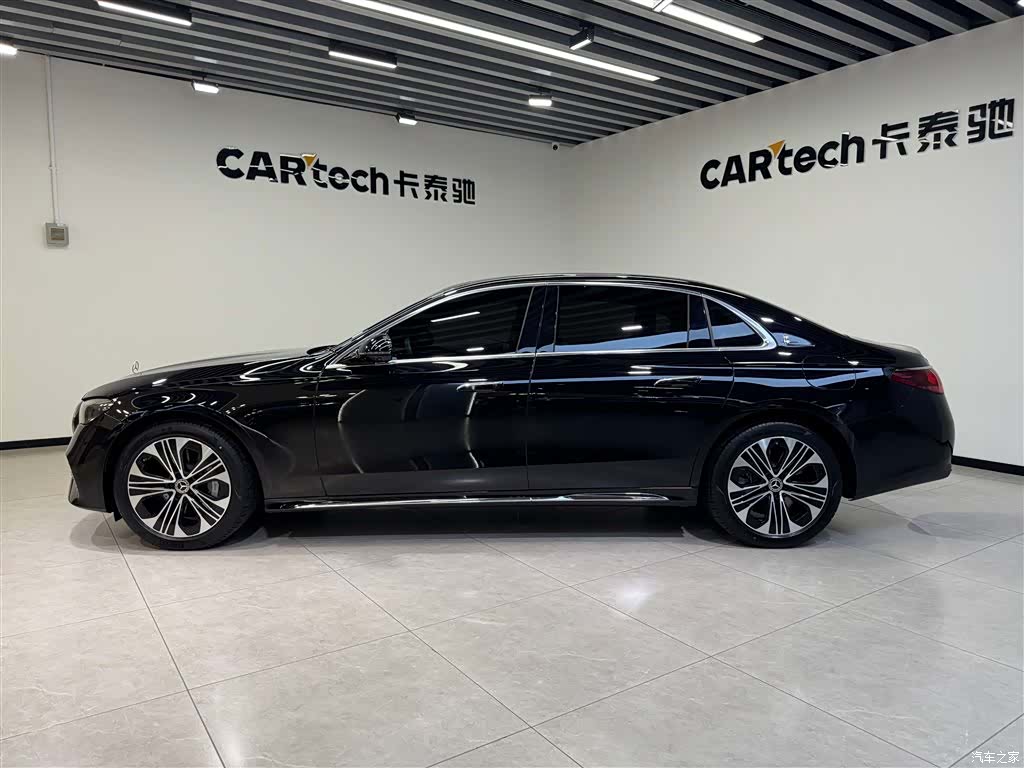 Mercedes-Benz E-Class, 2024 7