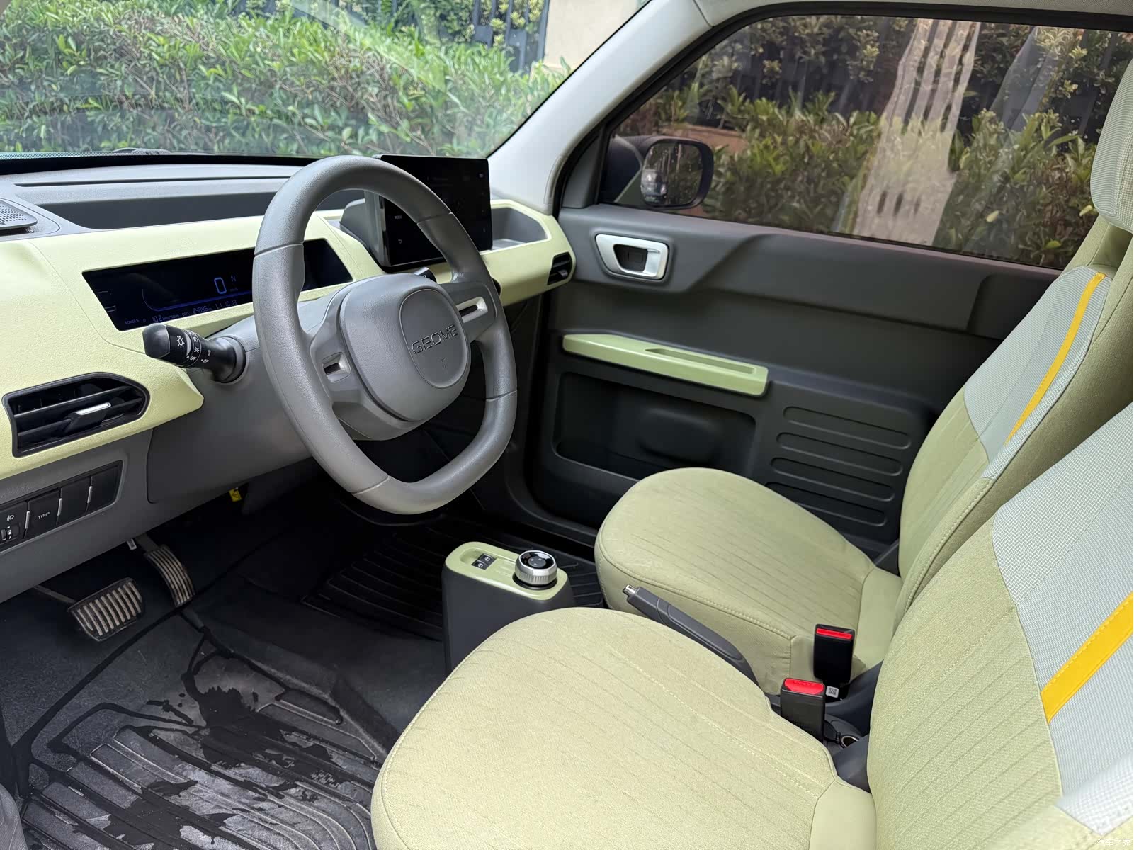 Geely Panda, 2024 4