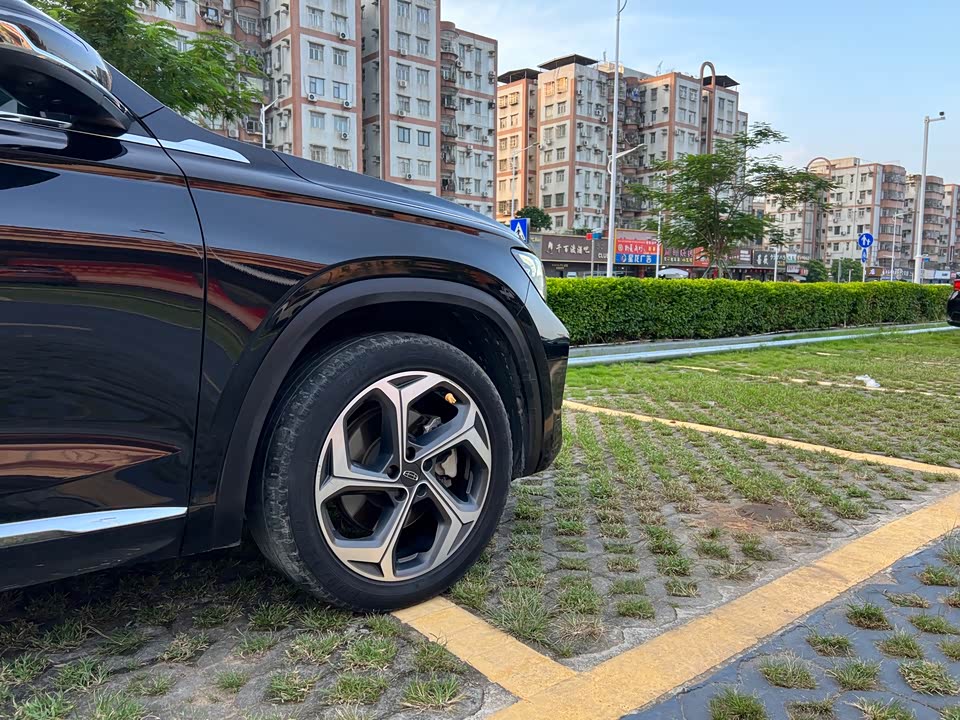 Geely Monjaro