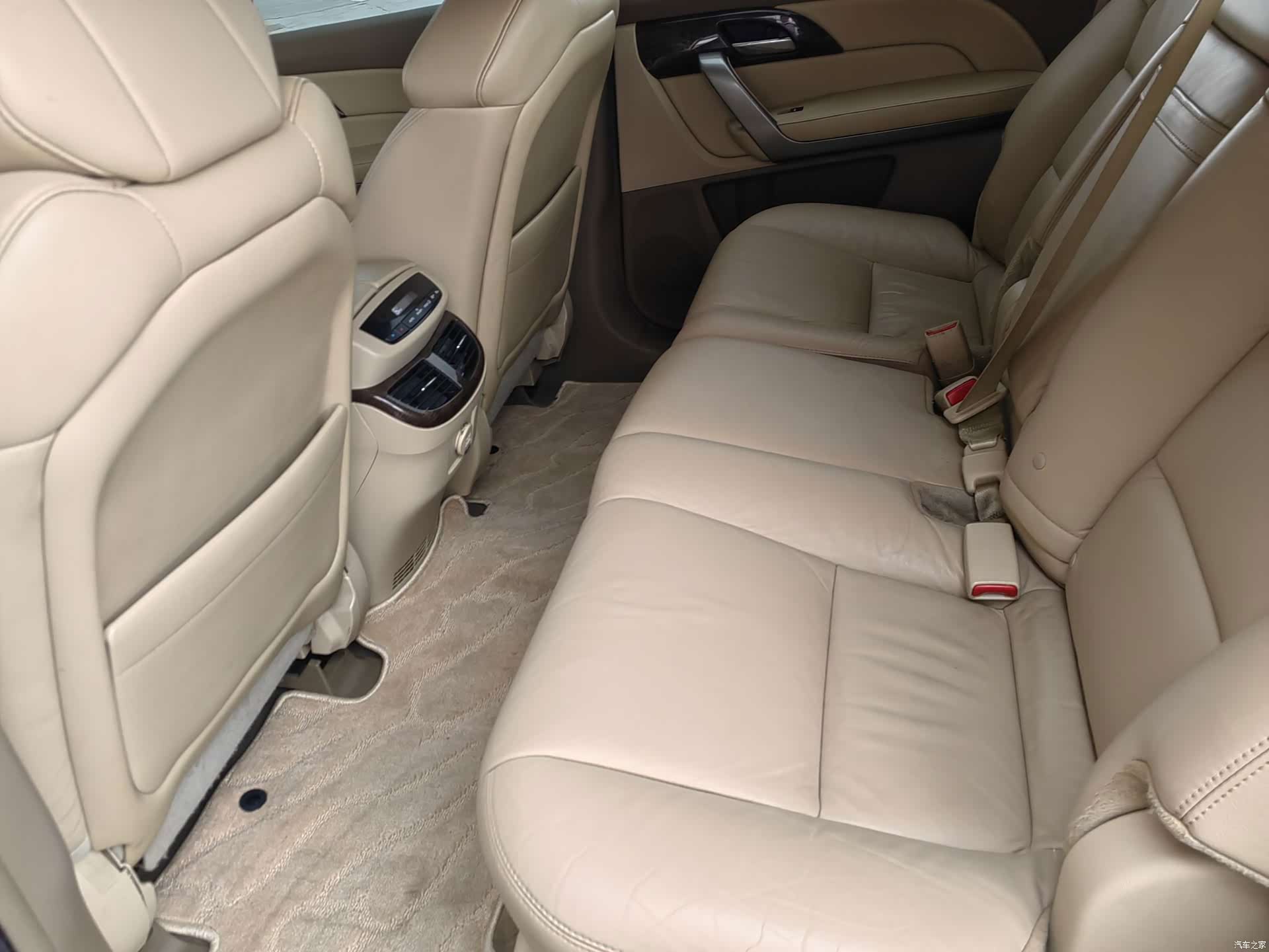 Acura MDX, 2012 8