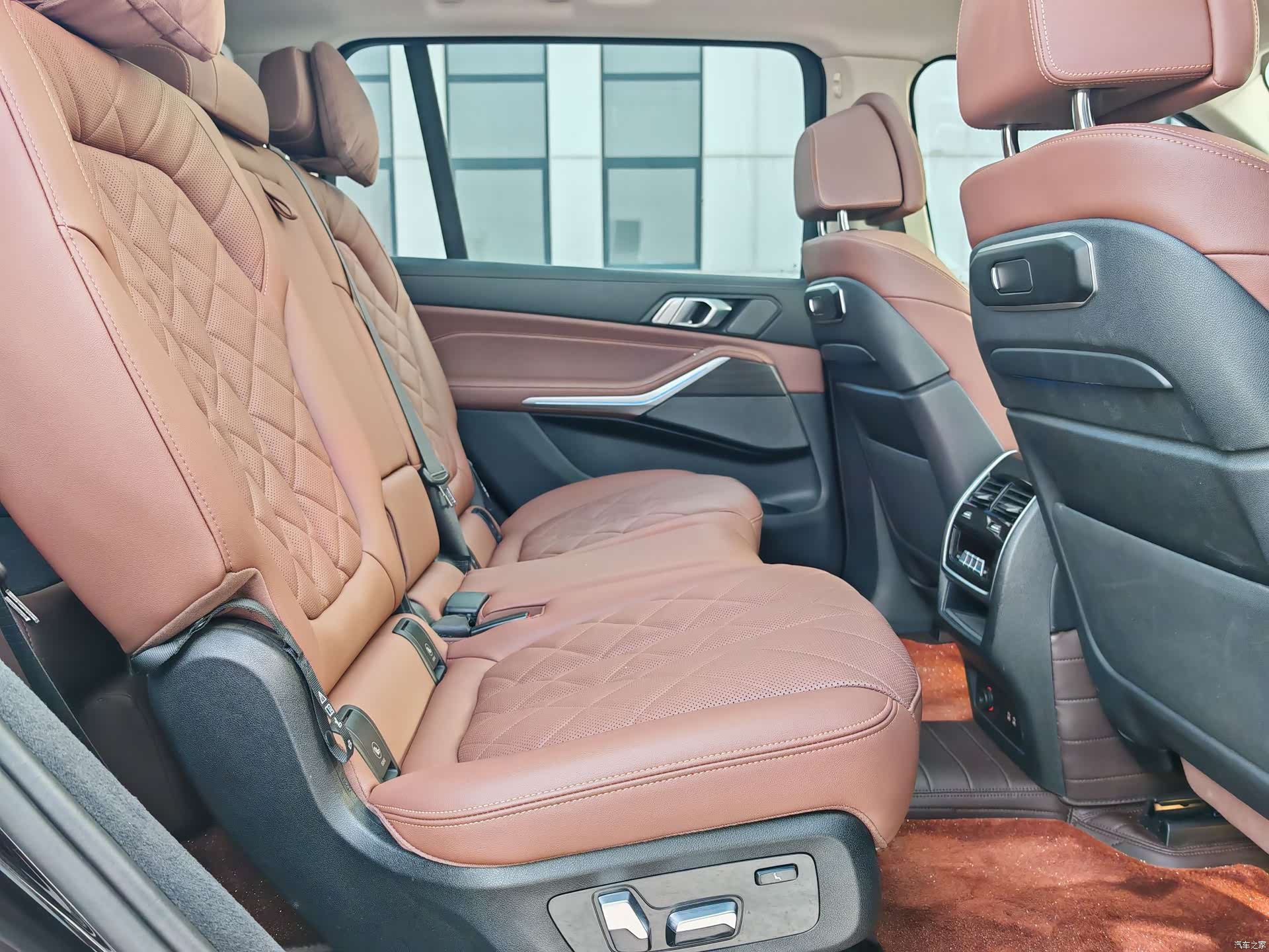 BMW X7, 2024 18