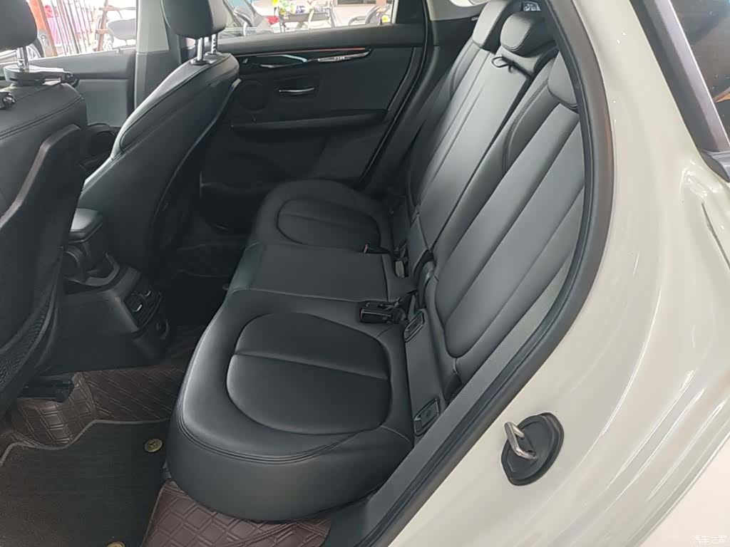 BMW 2 Series, 2018 10