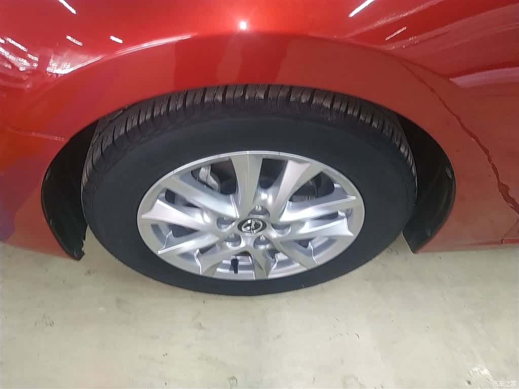 Mazda Mazda3, 2017 23