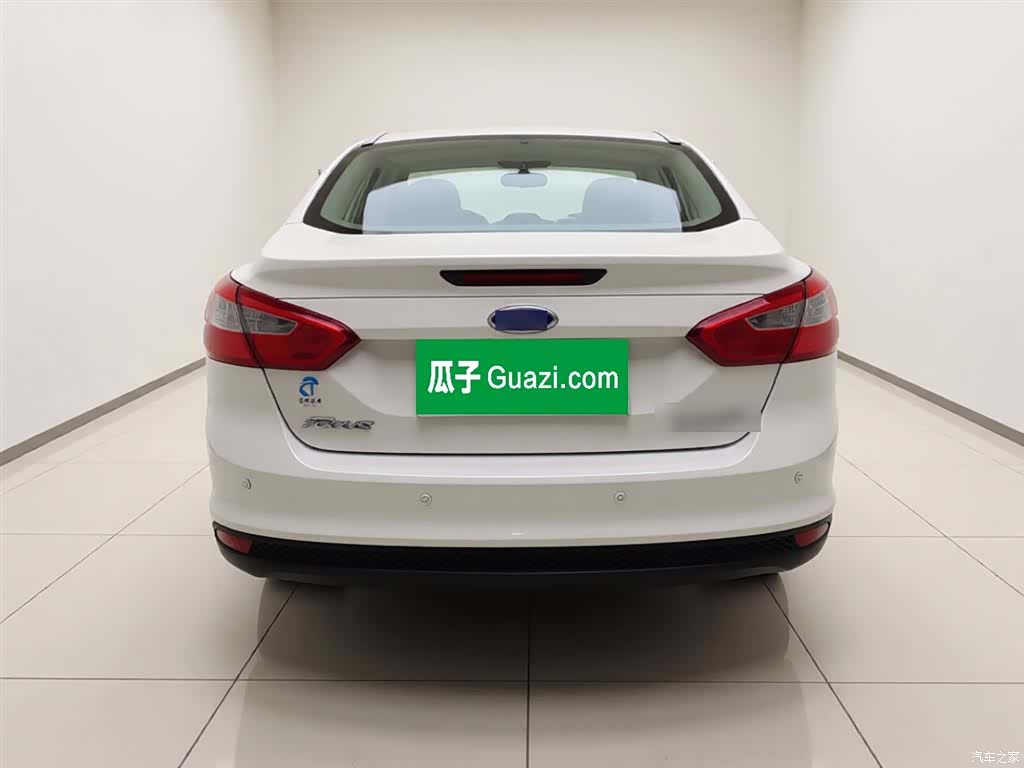 Ford Focus, 2015 4