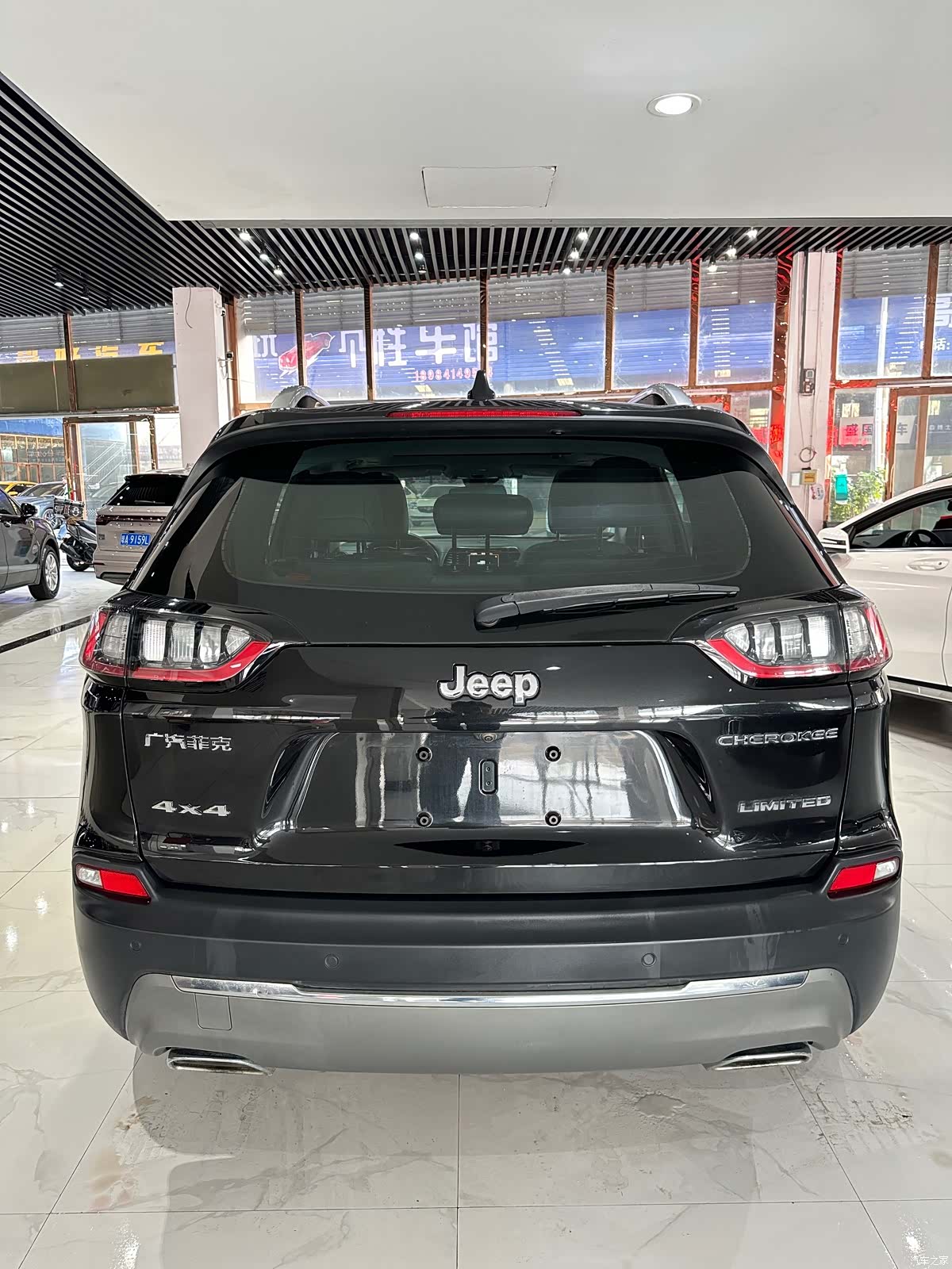 Jeep Cherokee, 2019 все фото