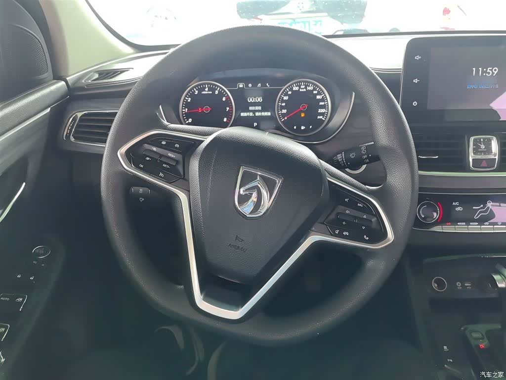 Wuling 730, 2020 3