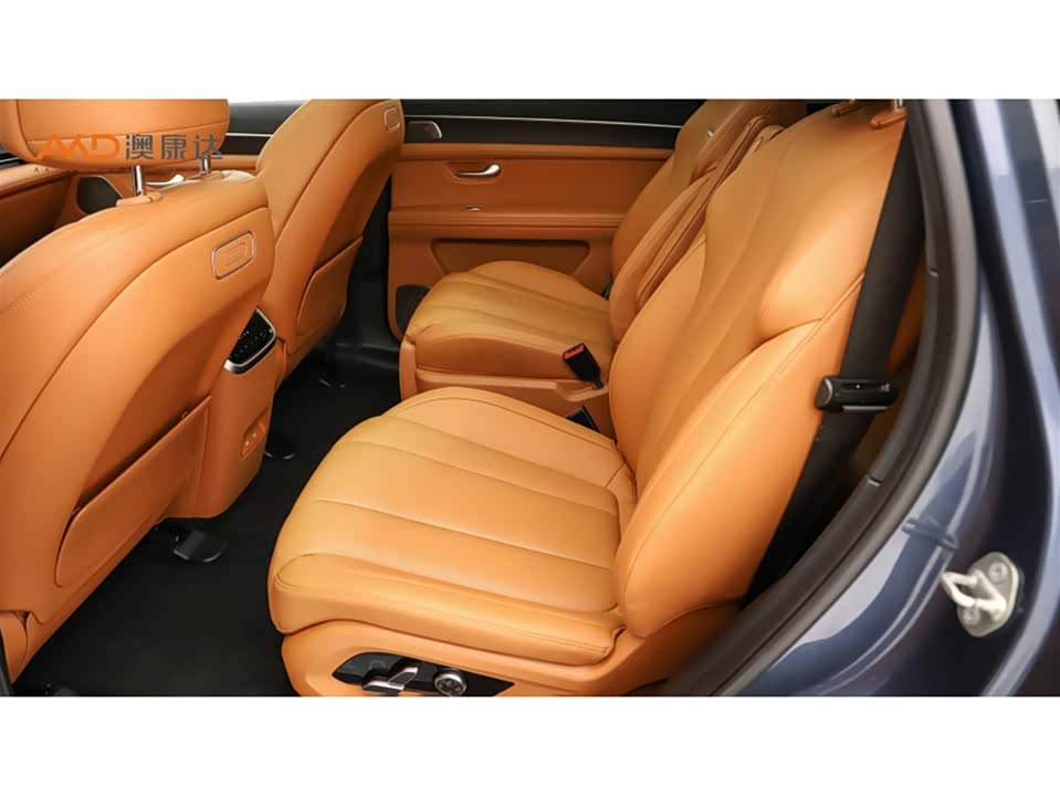 AITO Ask the world M7