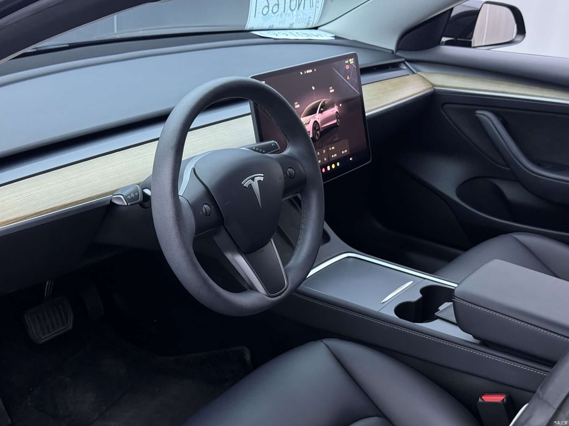 Tesla Model 3, 2022 12
