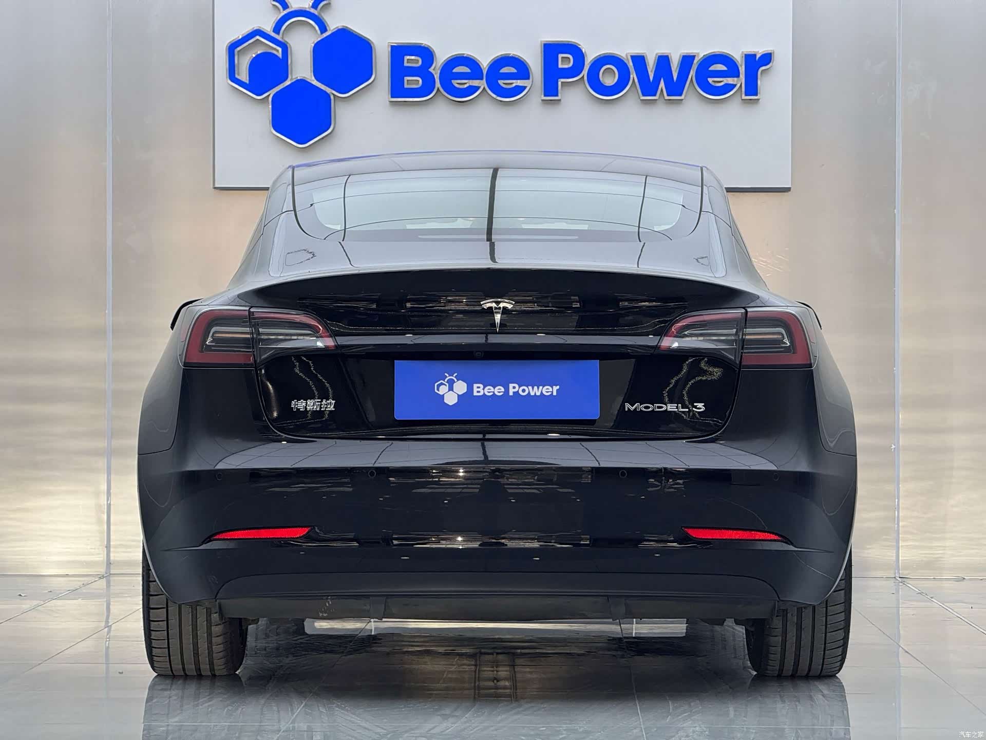 Tesla Model 3, 2022 7
