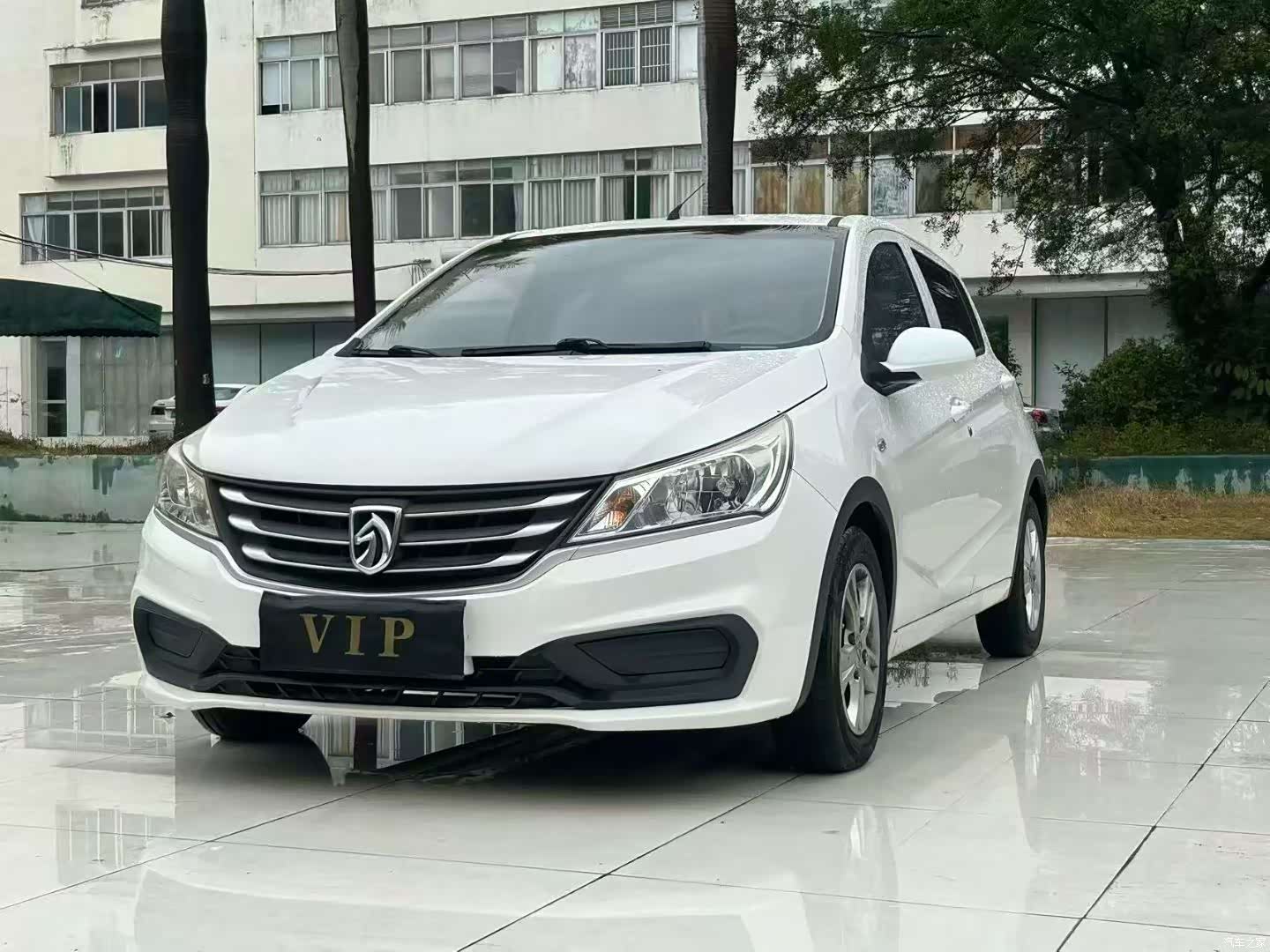 Wuling 310, 2017 1