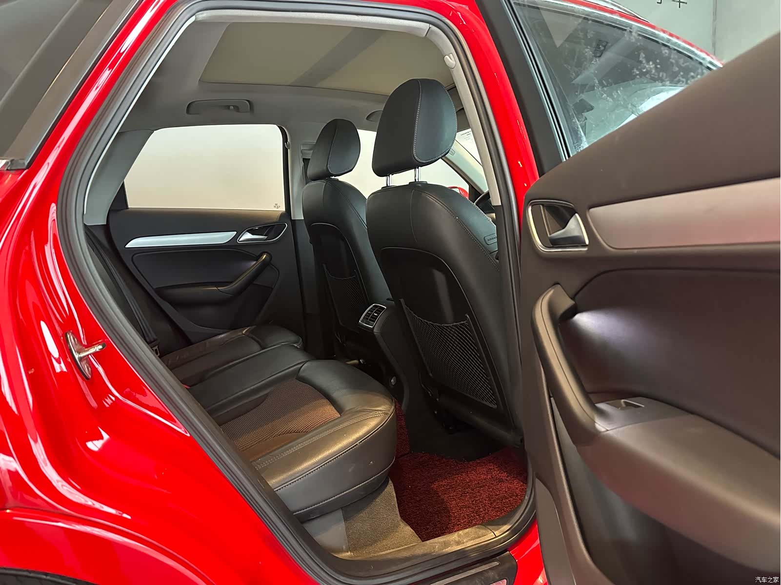 Audi Q3, 2017 9