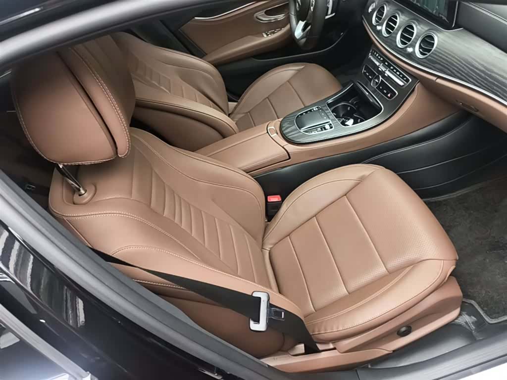 Mercedes-Benz E-Class, 2020 25