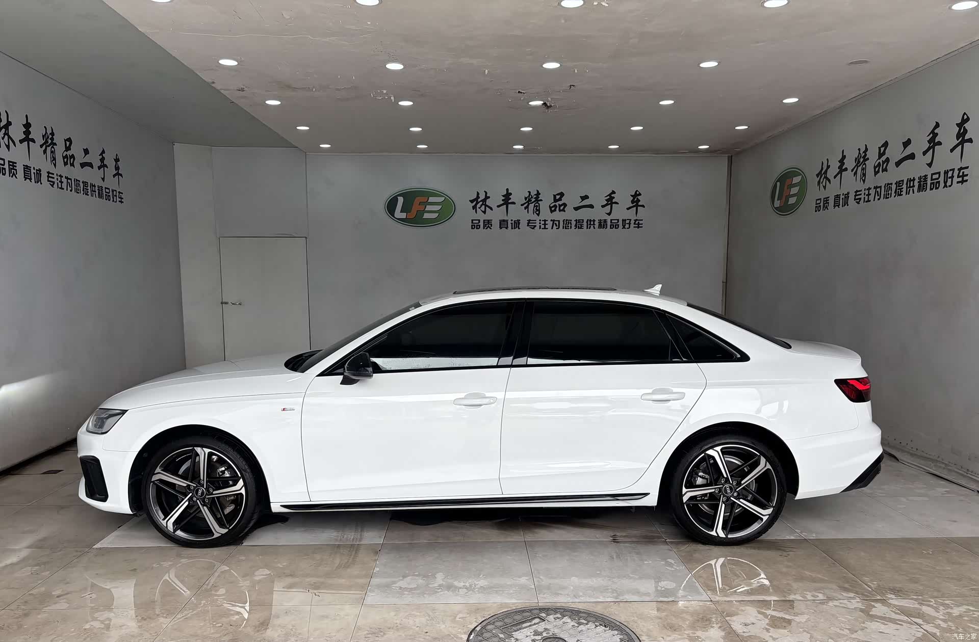 Audi A4L, 2024 все фото