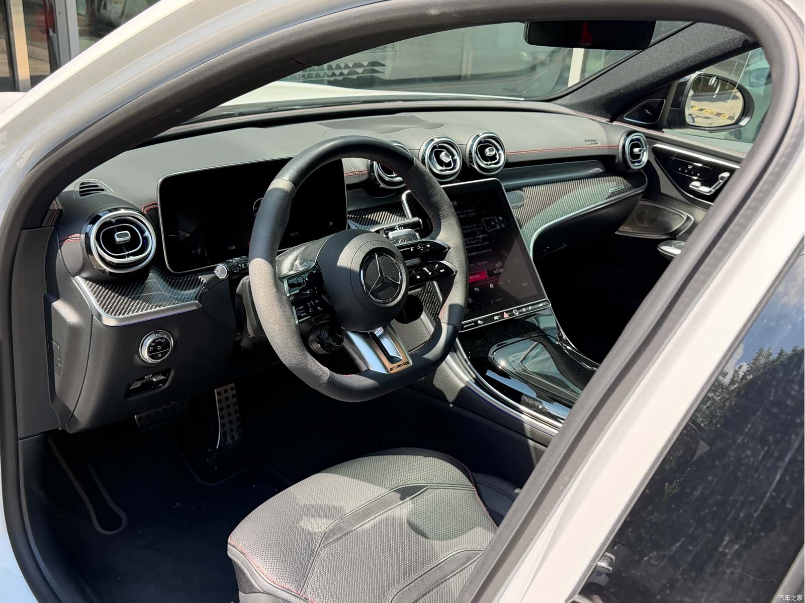 Mercedes-Benz C-Class, 2025 6