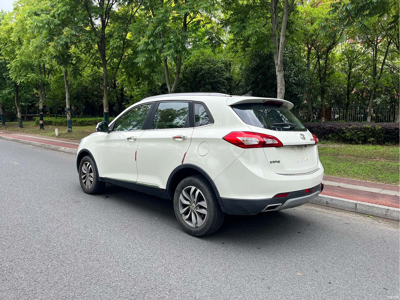 BAIC X65, 2016 4