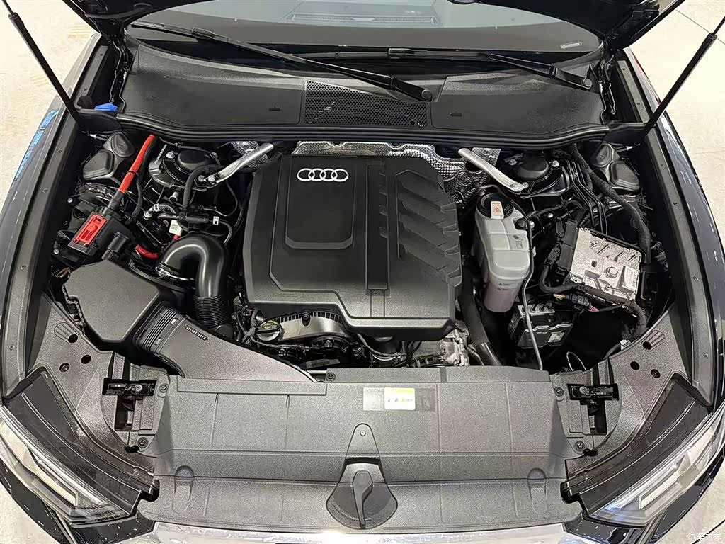 Audi A6L, 2024 9