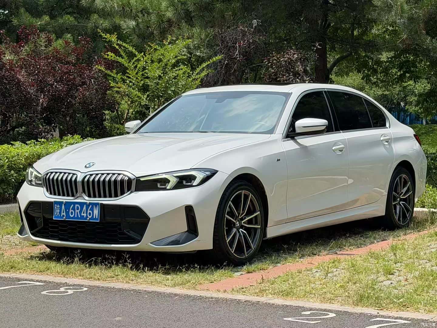 BMW 3 Series, 2023 1