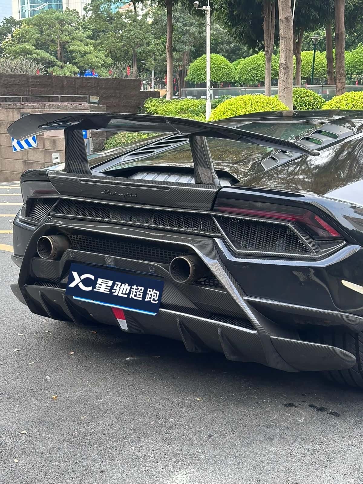 Lamborghini Huracán, 2015 4