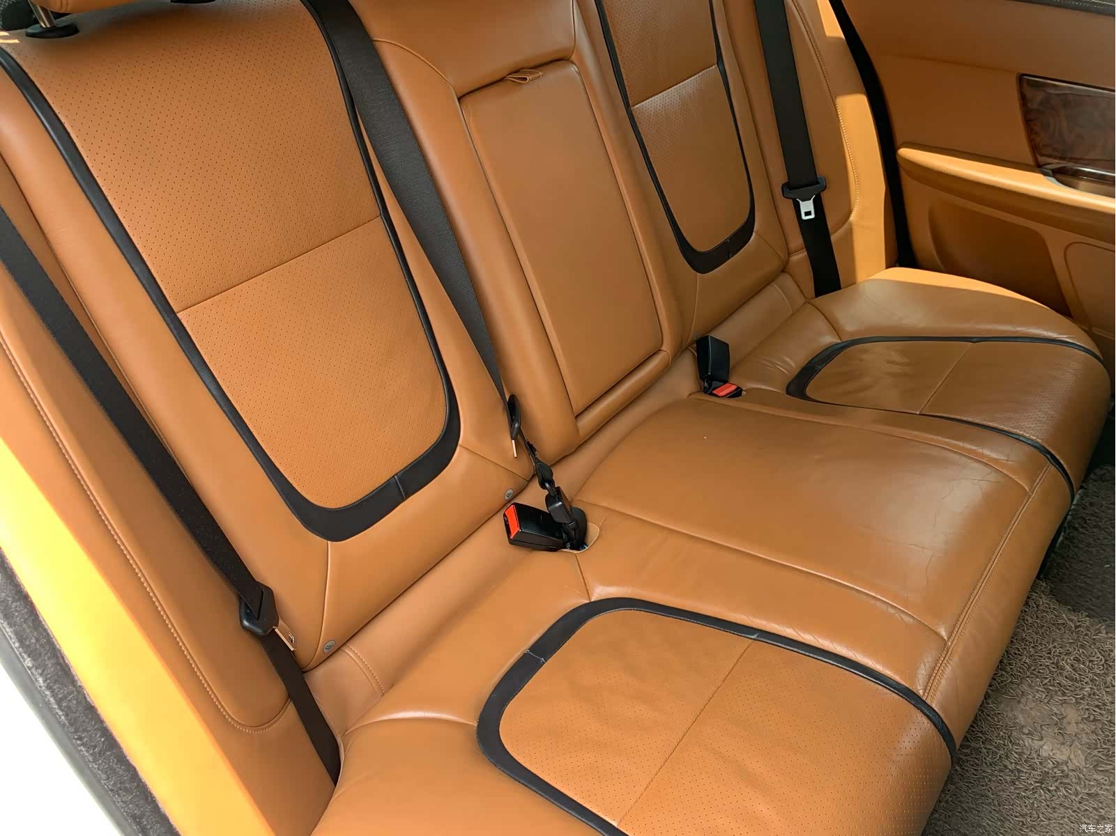 Jaguar XF, 2013 27