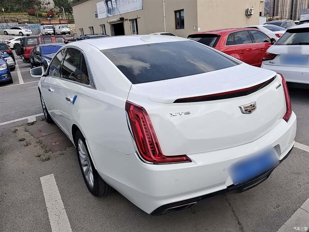 Cadillac XTS, 2018 все фото