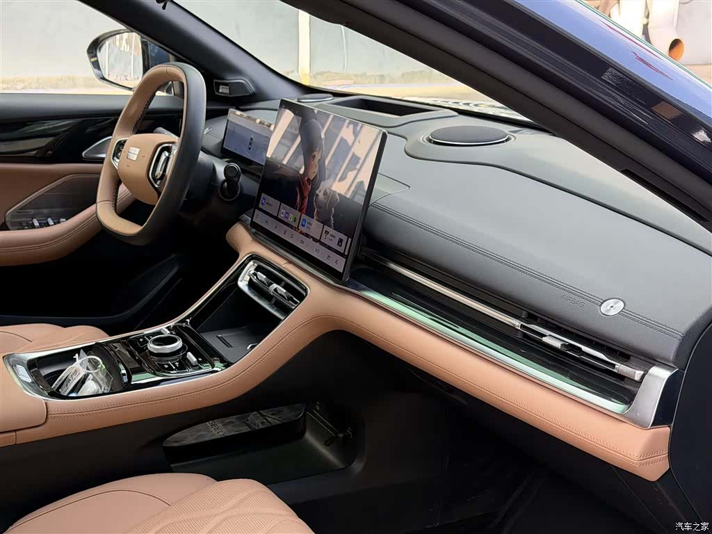 Geely A7, 2025 12