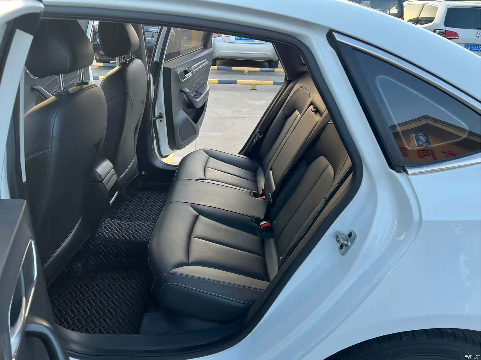 Roewe i6, 2017 все фото