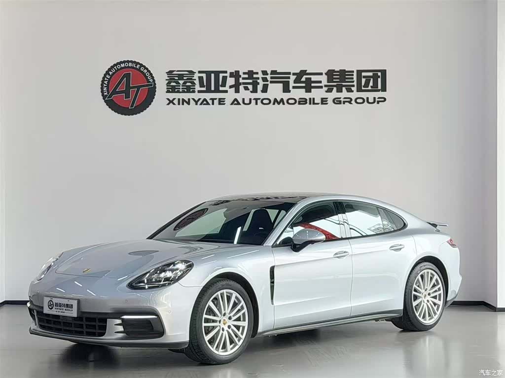 Porsche Panamera, 2018 2