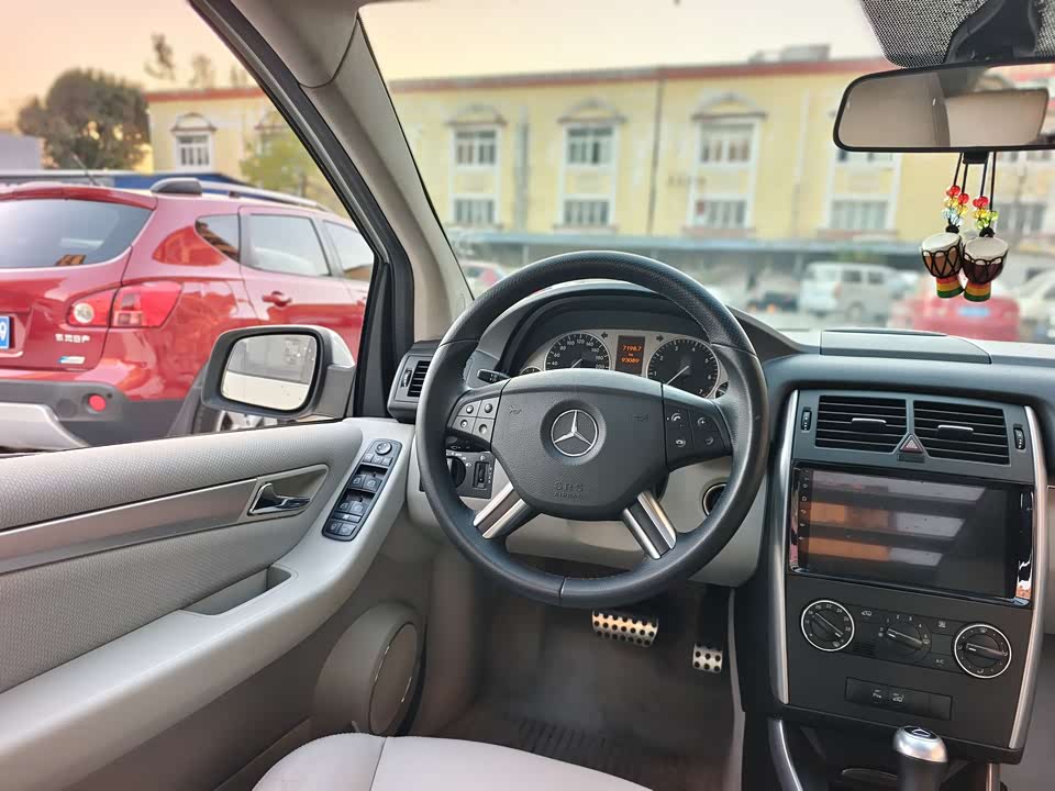 Mercedes-Benz Class B