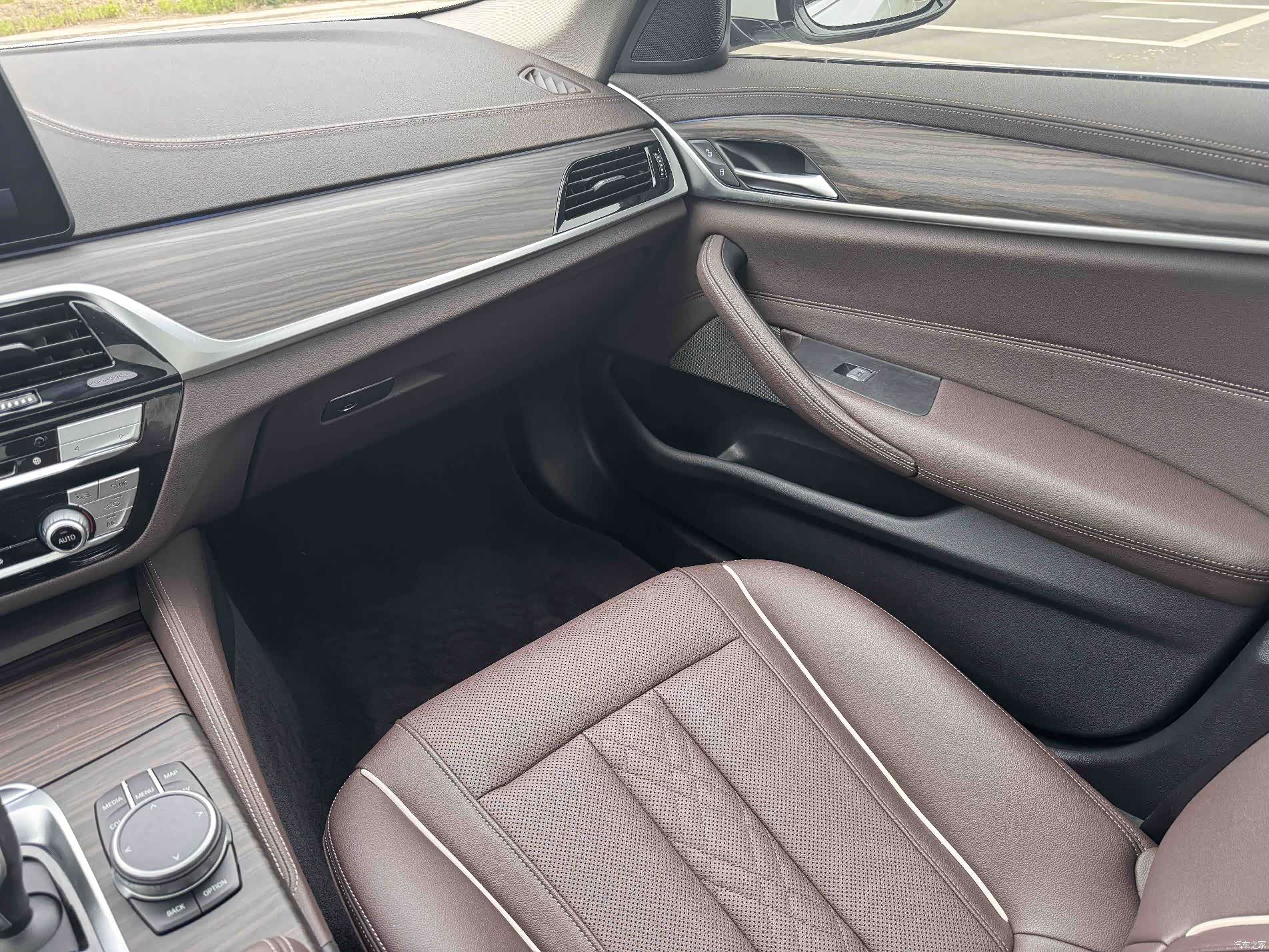 BMW 5 Series, 2021 20