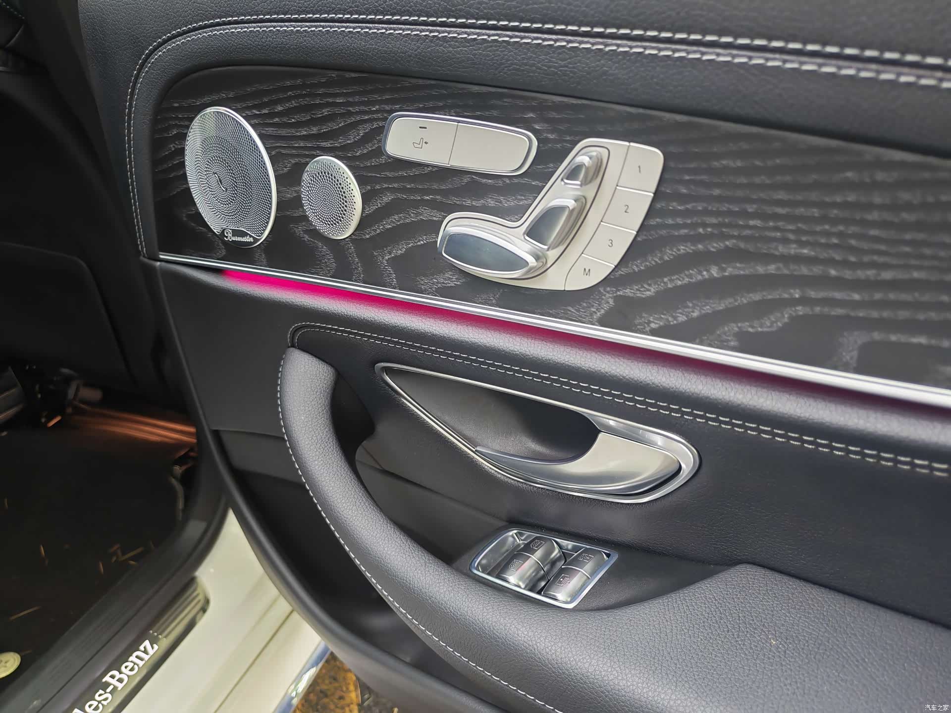Mercedes-Benz E-Class, 2019 18