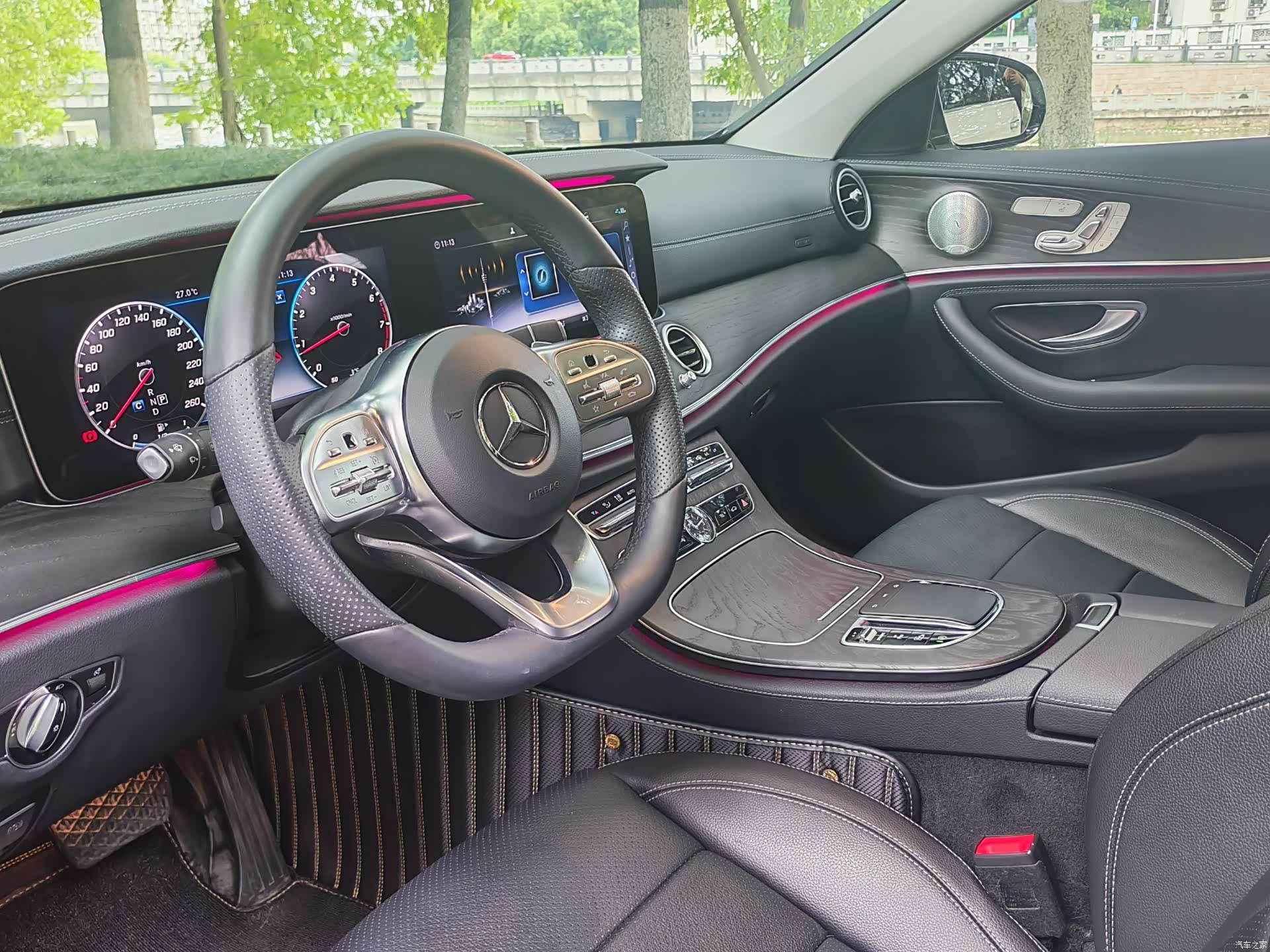 Mercedes-Benz E-Class, 2019 13
