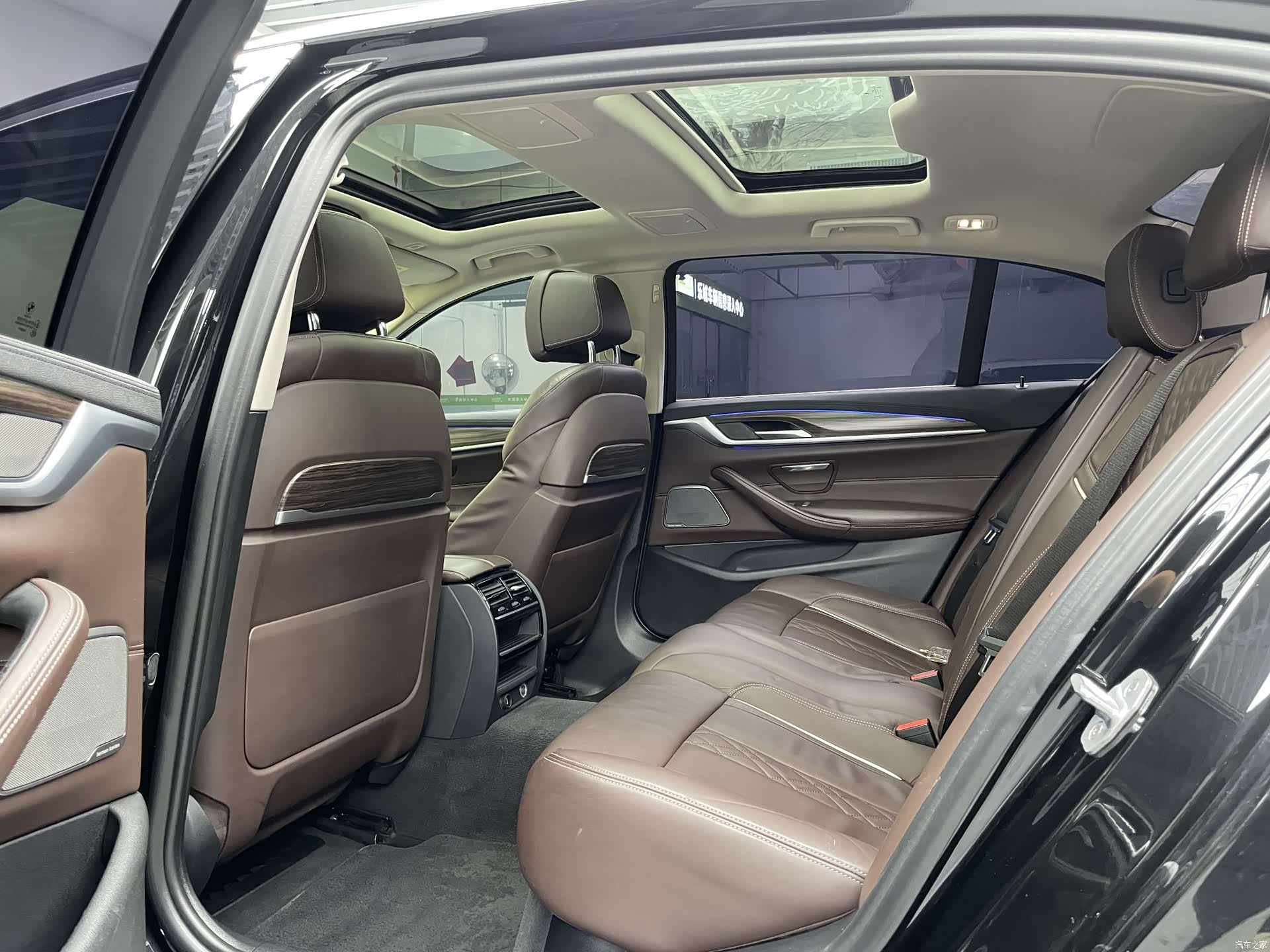BMW 5 Series, 2019 9