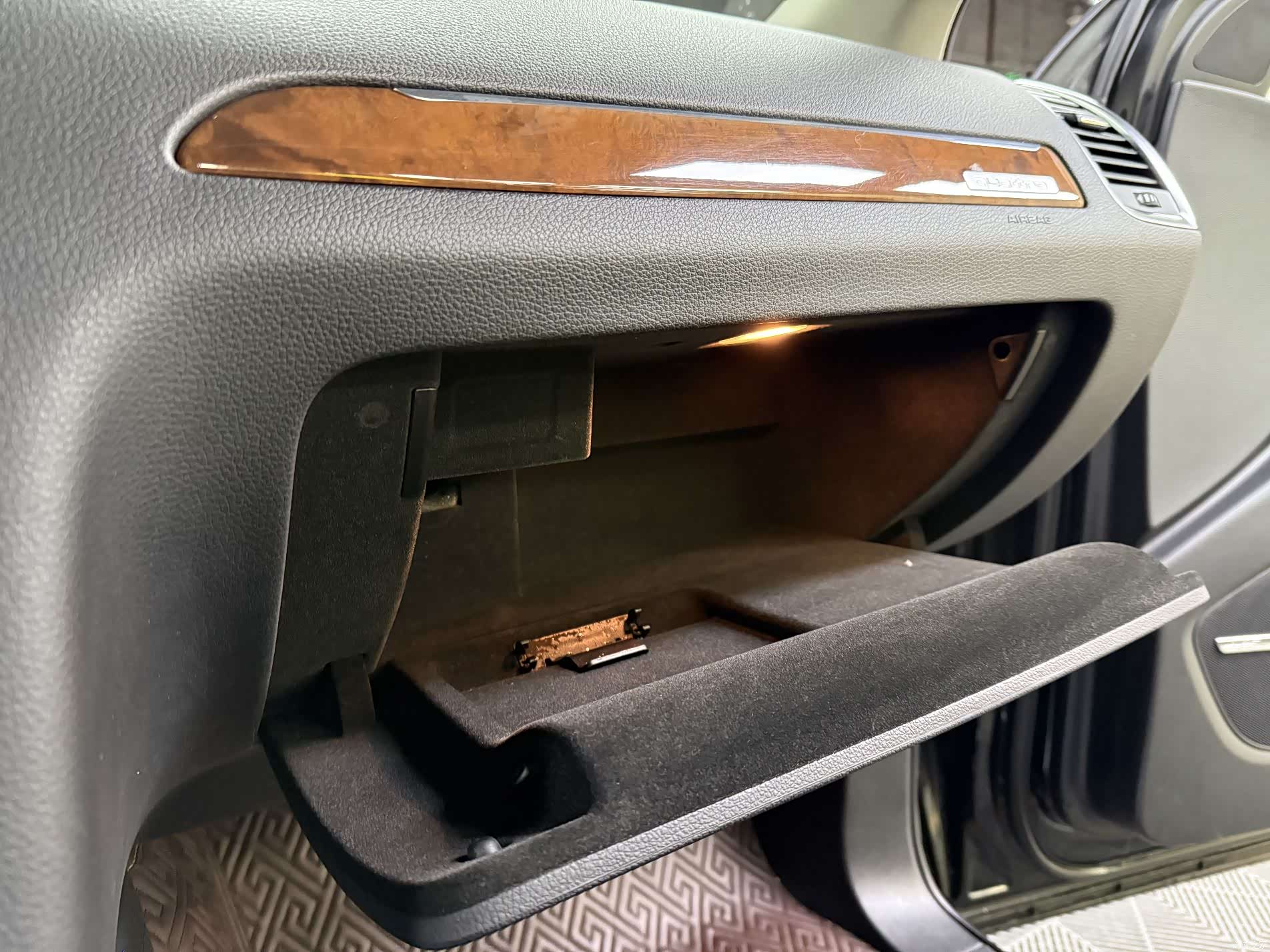 Audi Q7, 2014 26