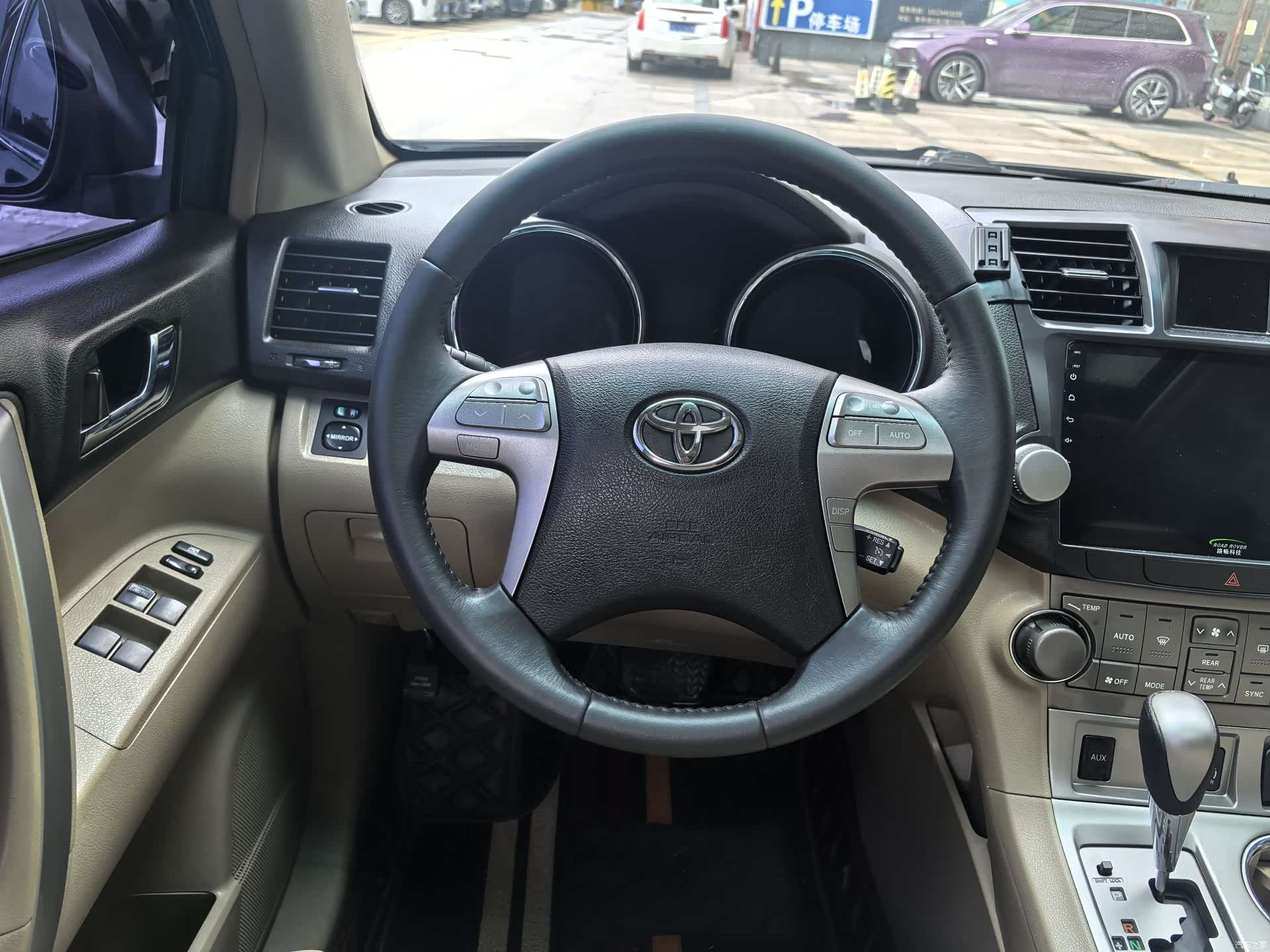 Toyota Highlander, 2010 6