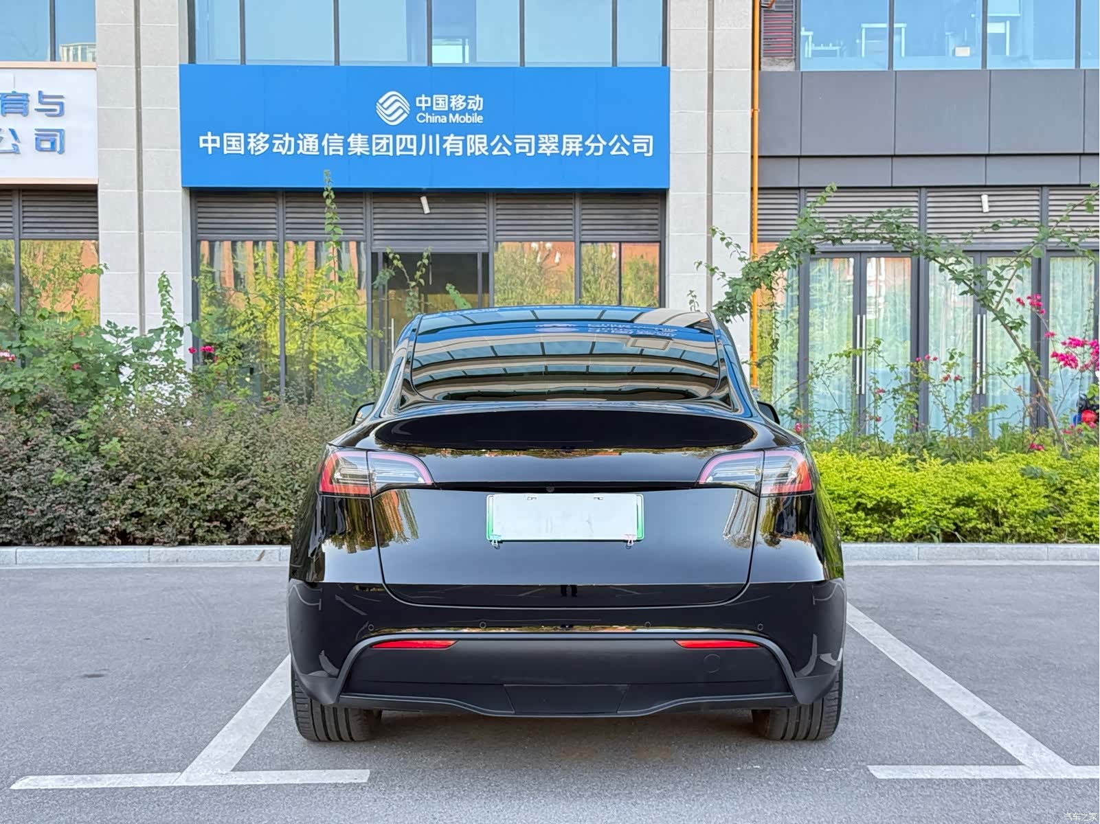 Tesla Model Y, 2022 12