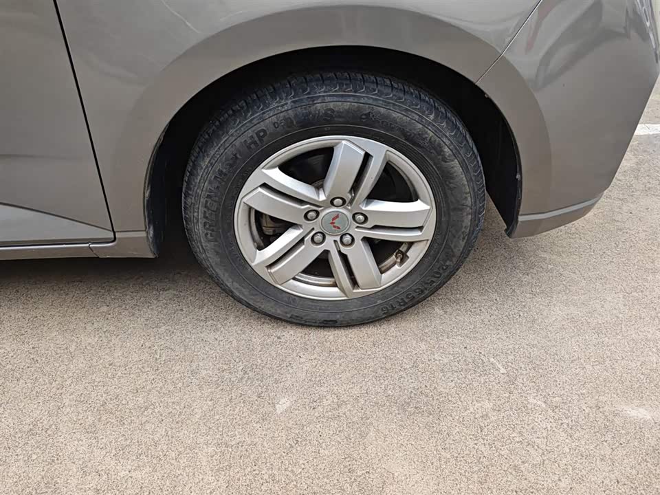 Wuling Wuling Hongguang PLUS