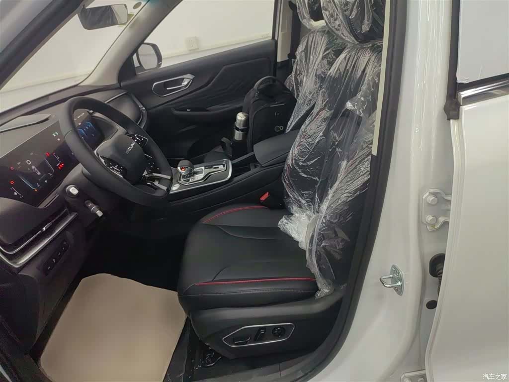 BAIC X7, 2025 15