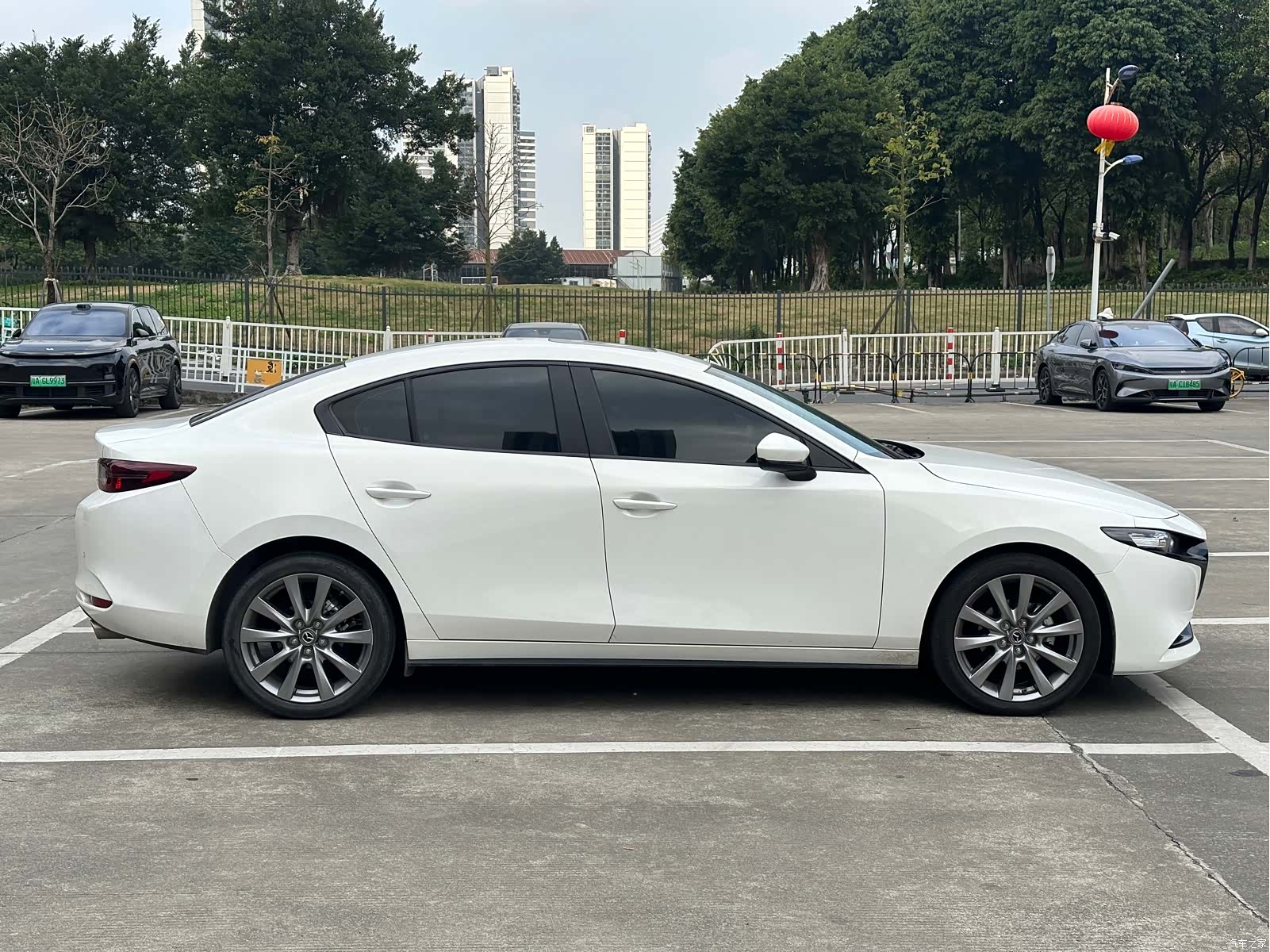 Mazda Mazda3, 2023 25