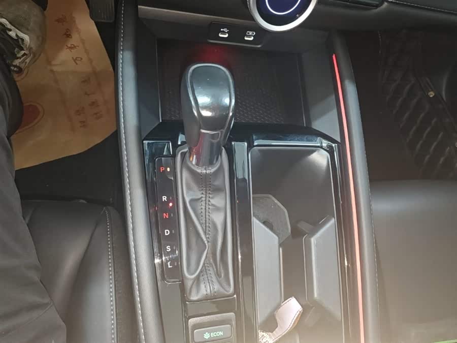 Honda Accord 2024, фото 13
