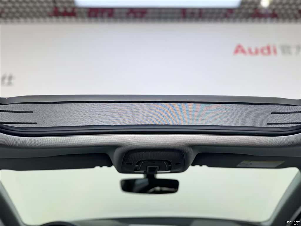 Audi A4L, 2018 13