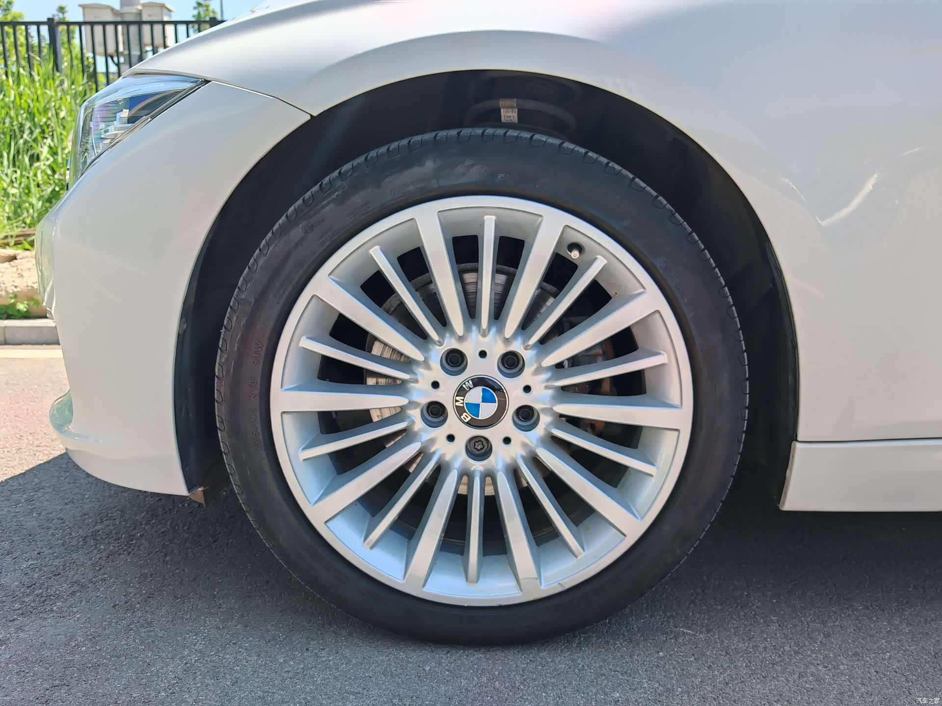 BMW 3 Series, 2018 11