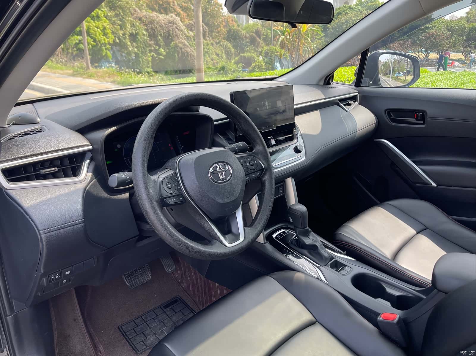 Toyota Frontlander, 2024 18