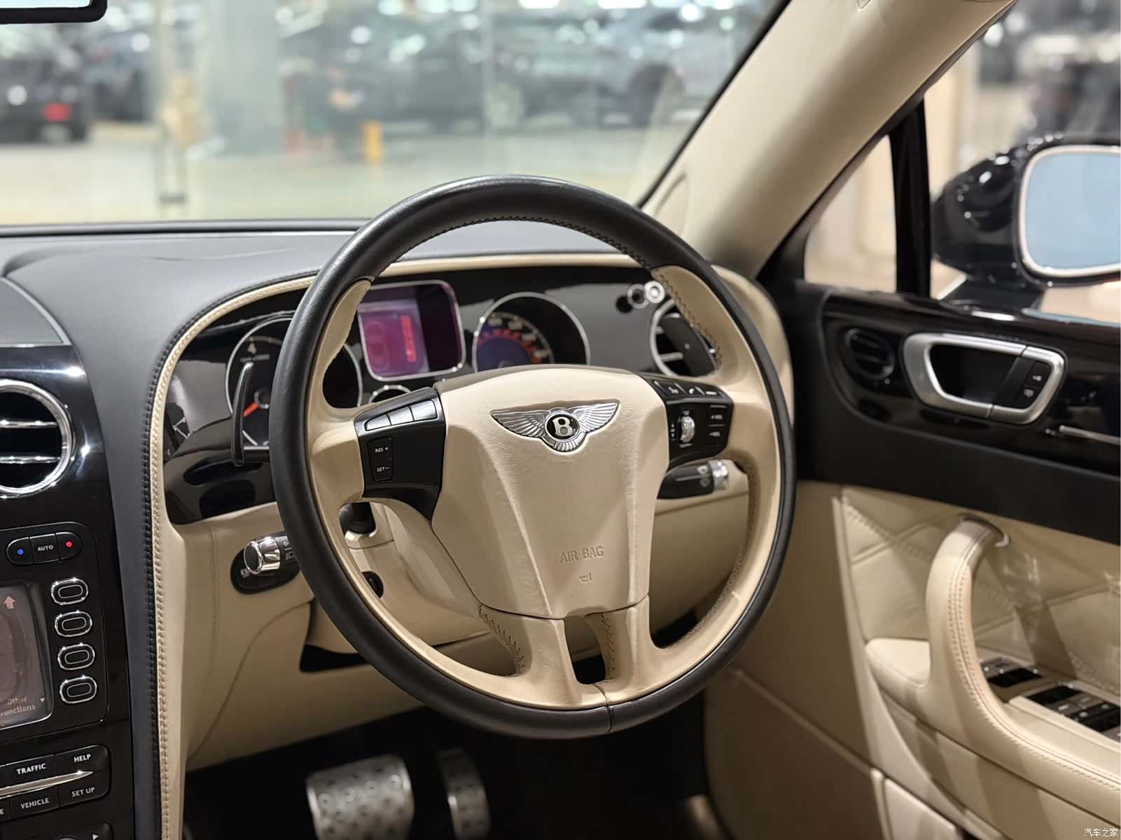 Bentley Flying Spur, 2010 9