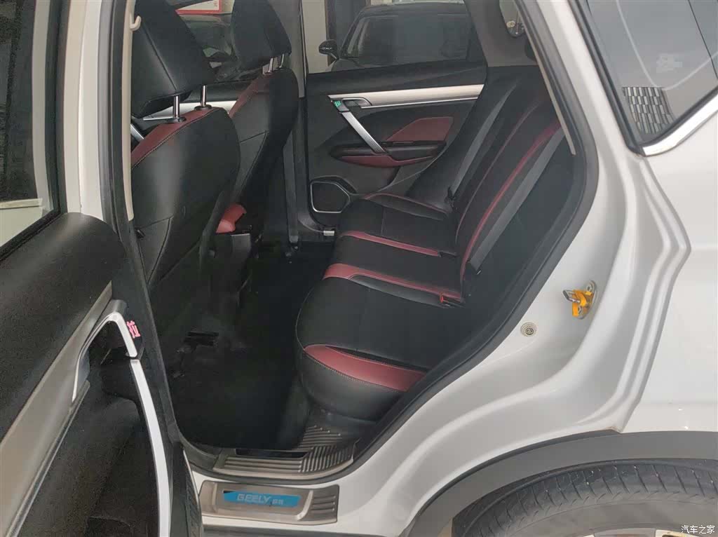 Geely Coolray, 2021 17