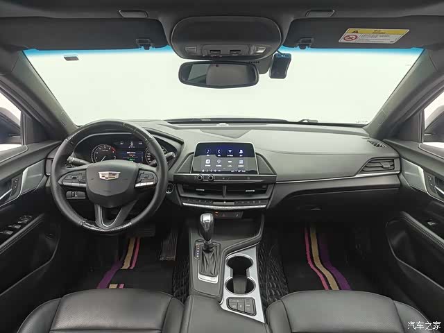 Cadillac CT4, 2022 3