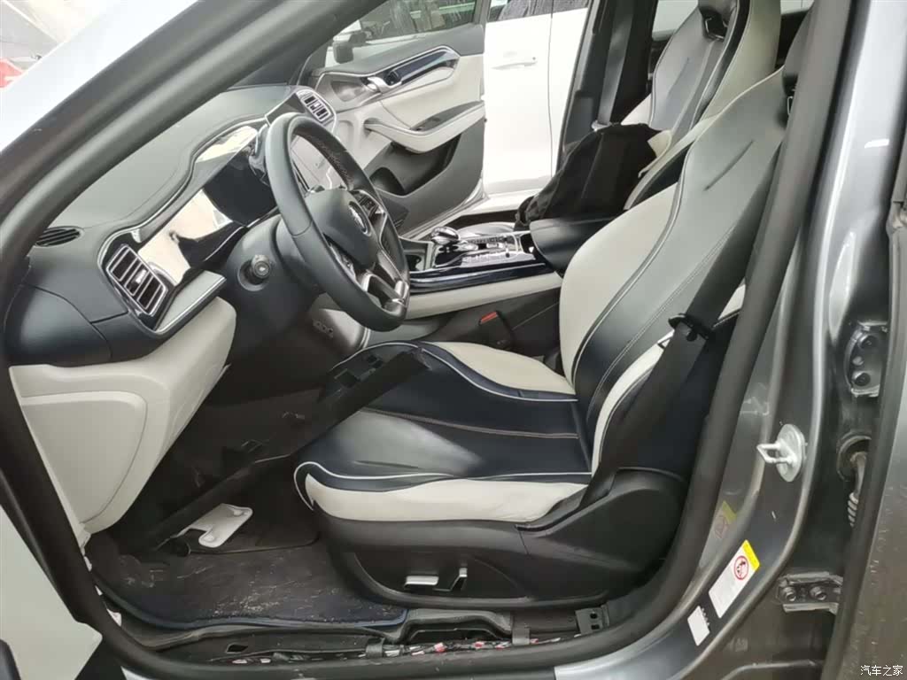 BYD Qin, 2021 15