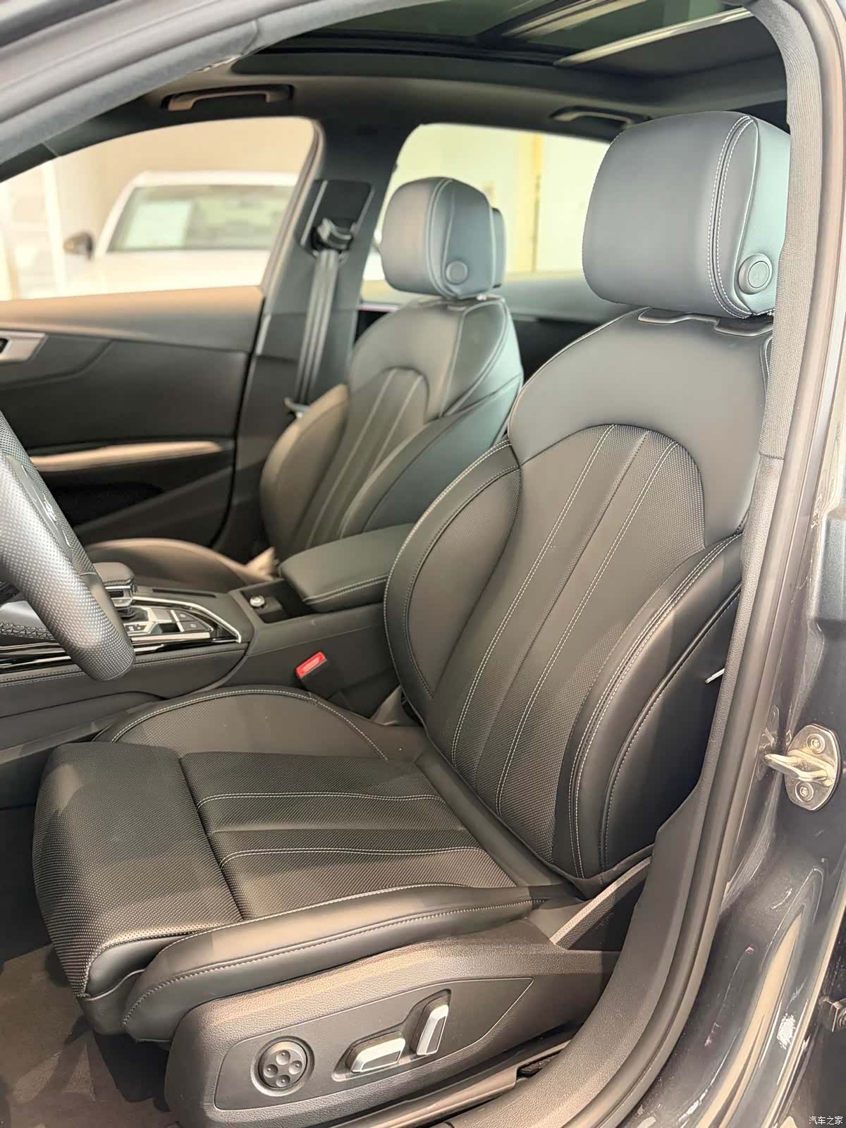 Audi A4L, 2024 12