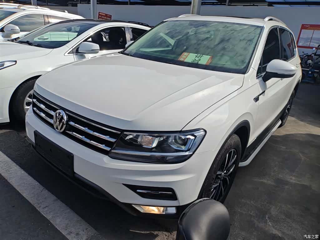 Volkswagen Tiguan L