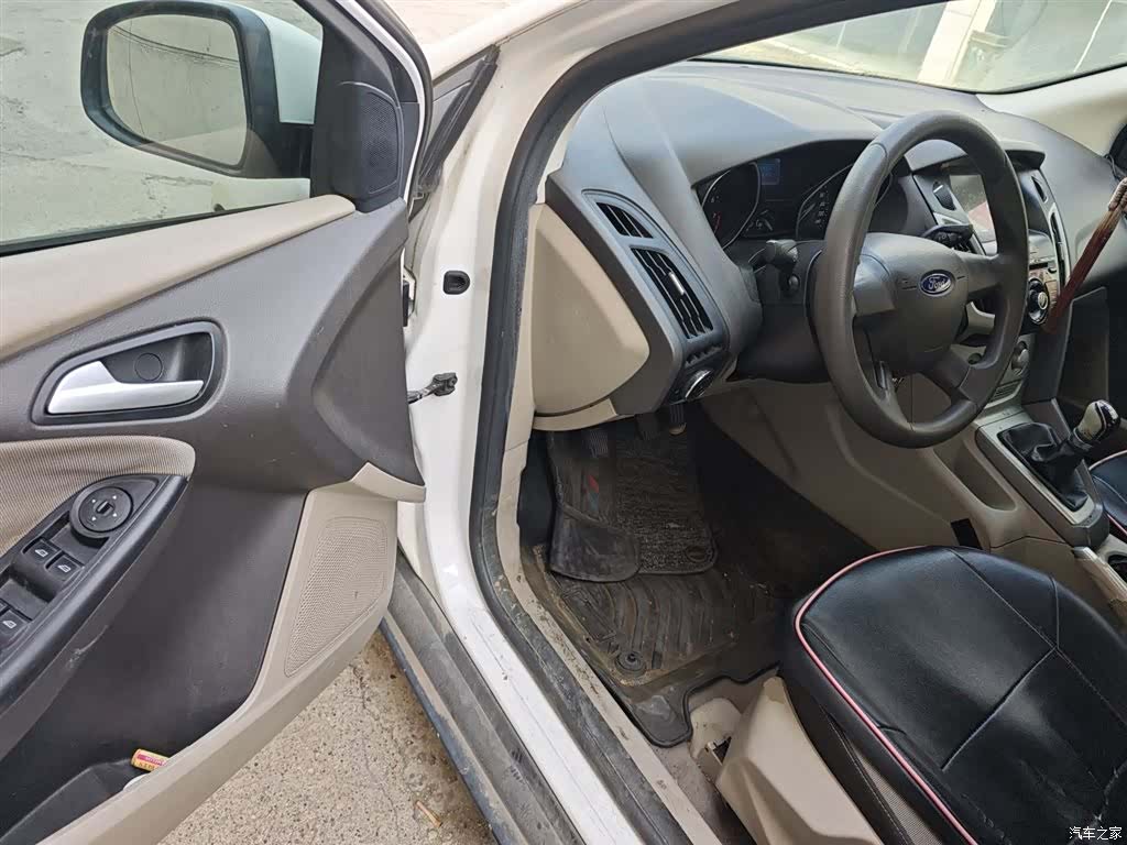 Ford Focus, 2015 16