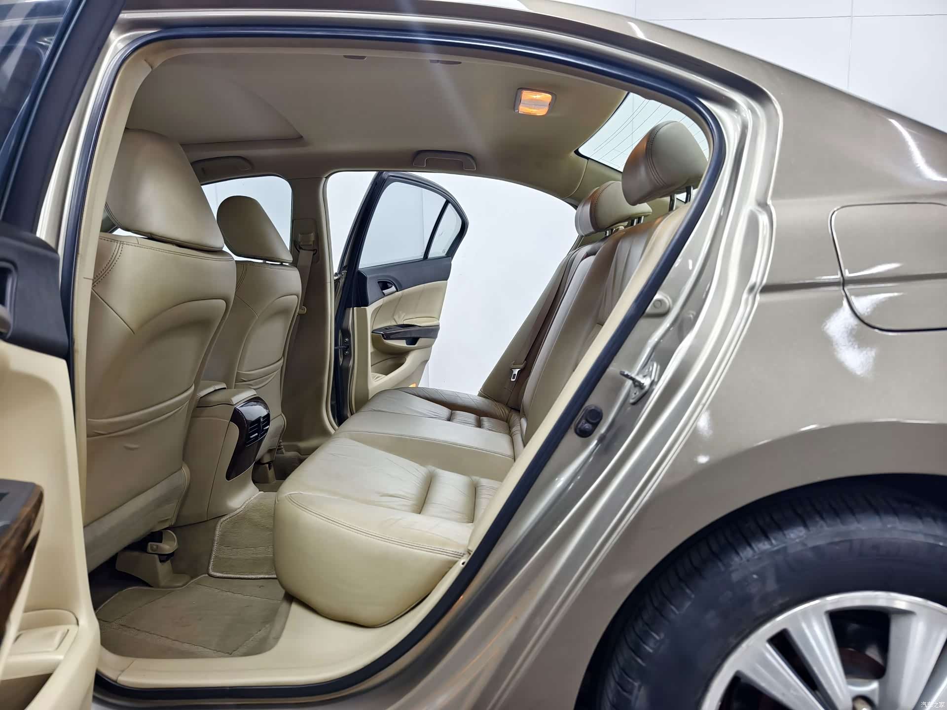 Honda Accord, 2010 13